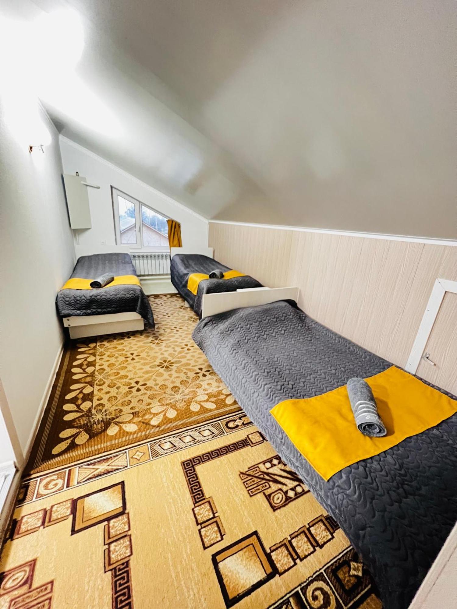 Guesthouse Greathome คาราโคล ภายนอก รูปภาพ